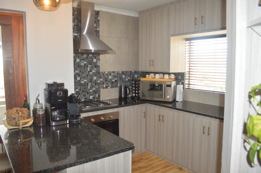 4 Bedroom Property for Sale in Wilkoppies North West